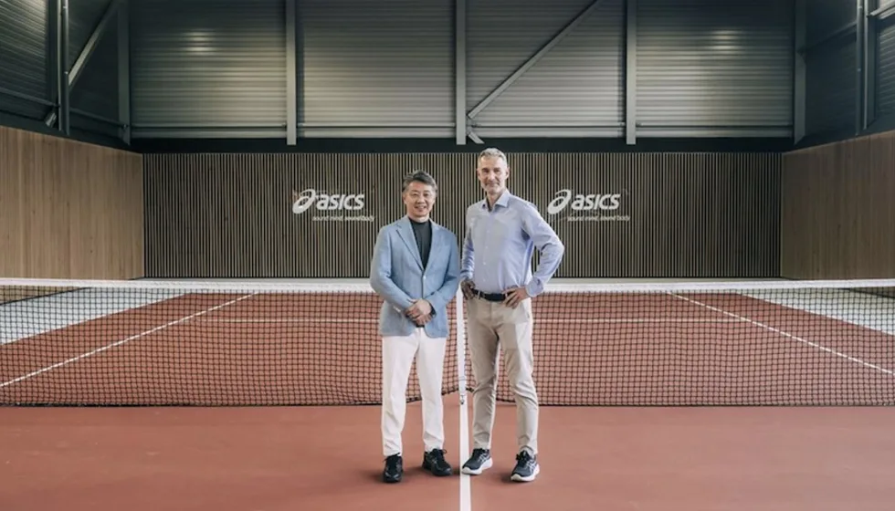 Asics impulsa su innovación en tenis con un nuevo centro de I+D en Europa