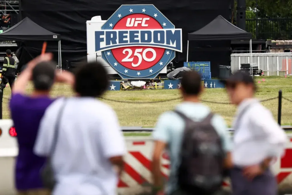 Bud Light mantiene patrocinio en evento UFC pese al boicot masivo de seguidores MAGA