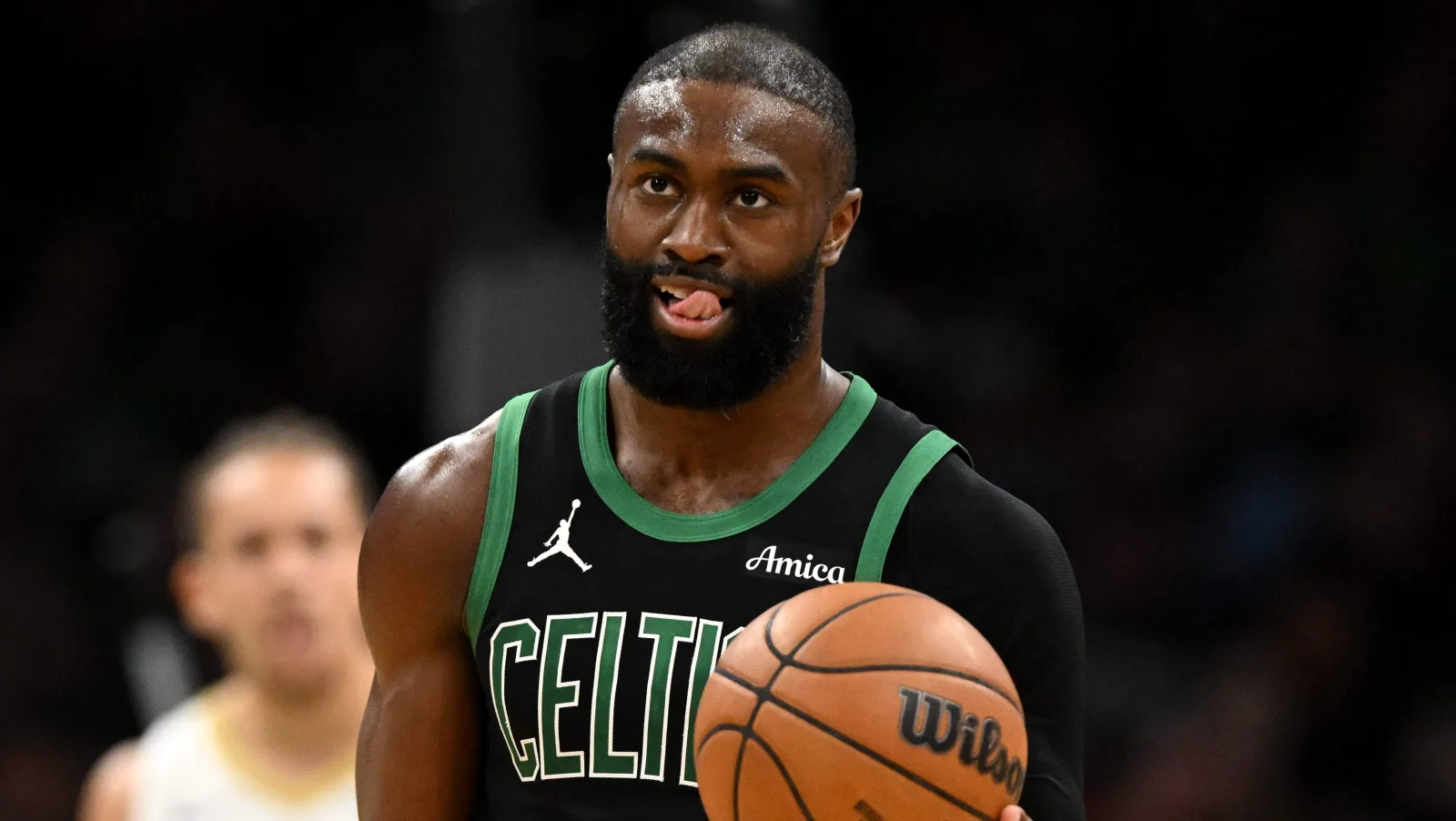 Celtics buscan tercer equipo para cerrar canje por Giannis Antetokounmpo, Jaylen Brown como clave