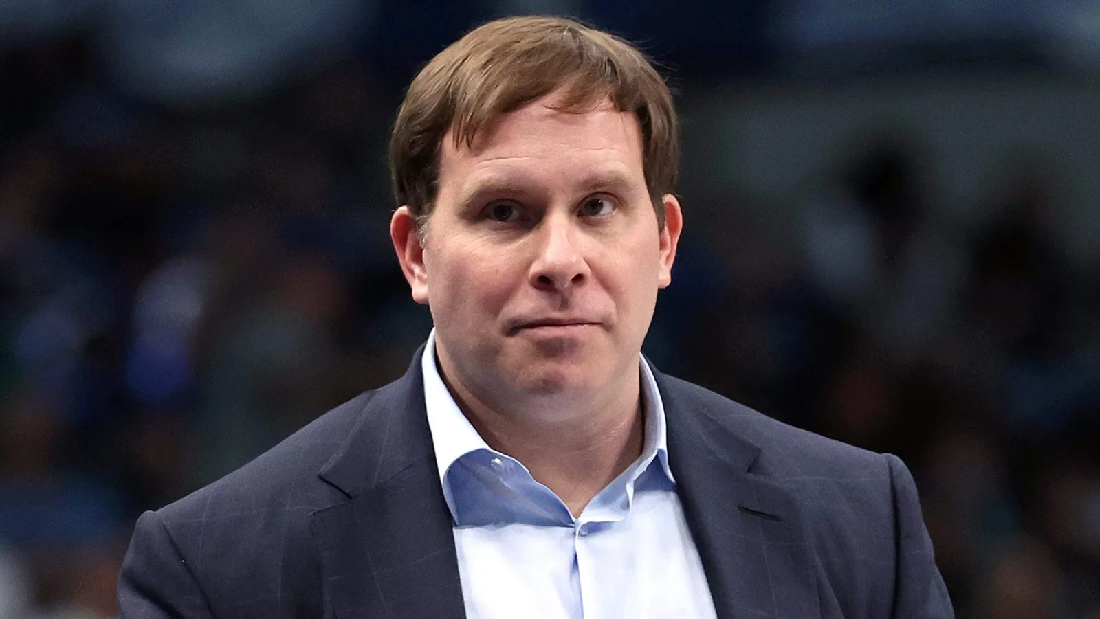 Dallas Mavericks descartan intercambiar a Kyrie Irving pero exploran movimientos con otros jugadores