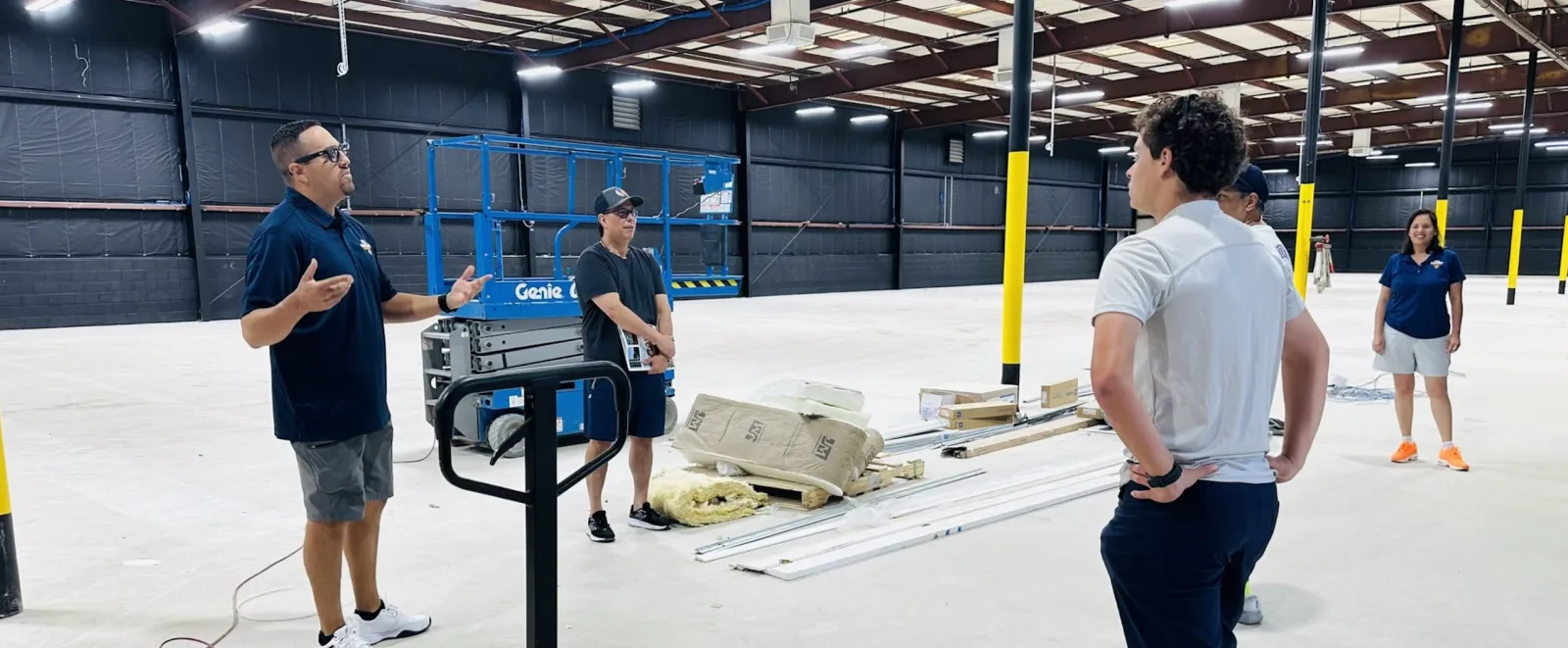 Dill Dinkers impulsa el pickleball indoor en California con apertura en Visalia tras plan fallido en Fresno