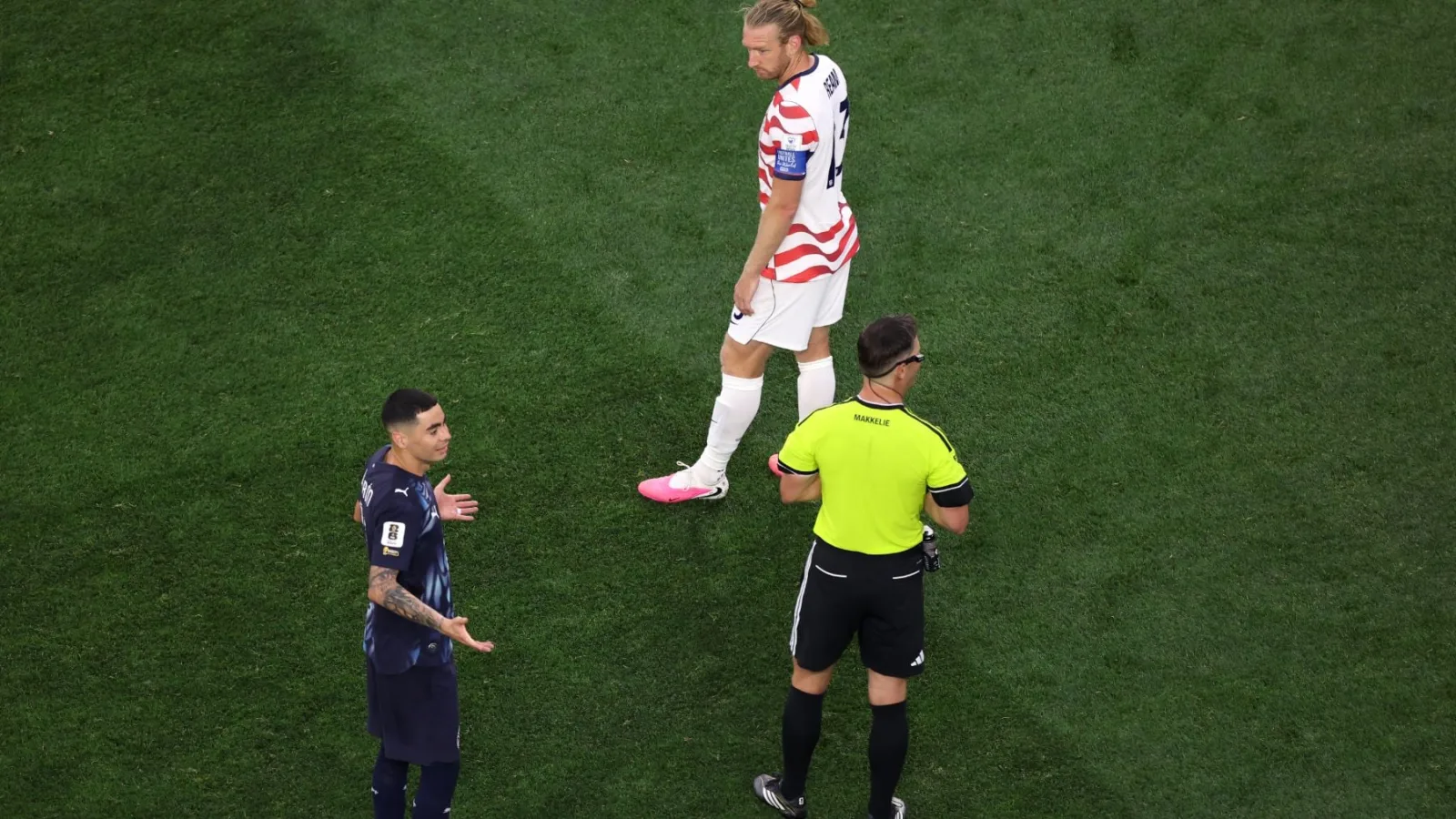 El Mundial 2026 introduce el cambio de identidad entre equipos con VAR español