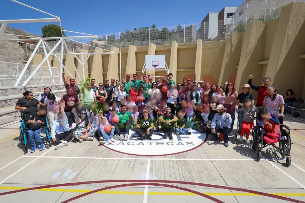 La Selección Mexicana de Básquetbol impulsa valores sociales en convivencia con menores del SEDIF
