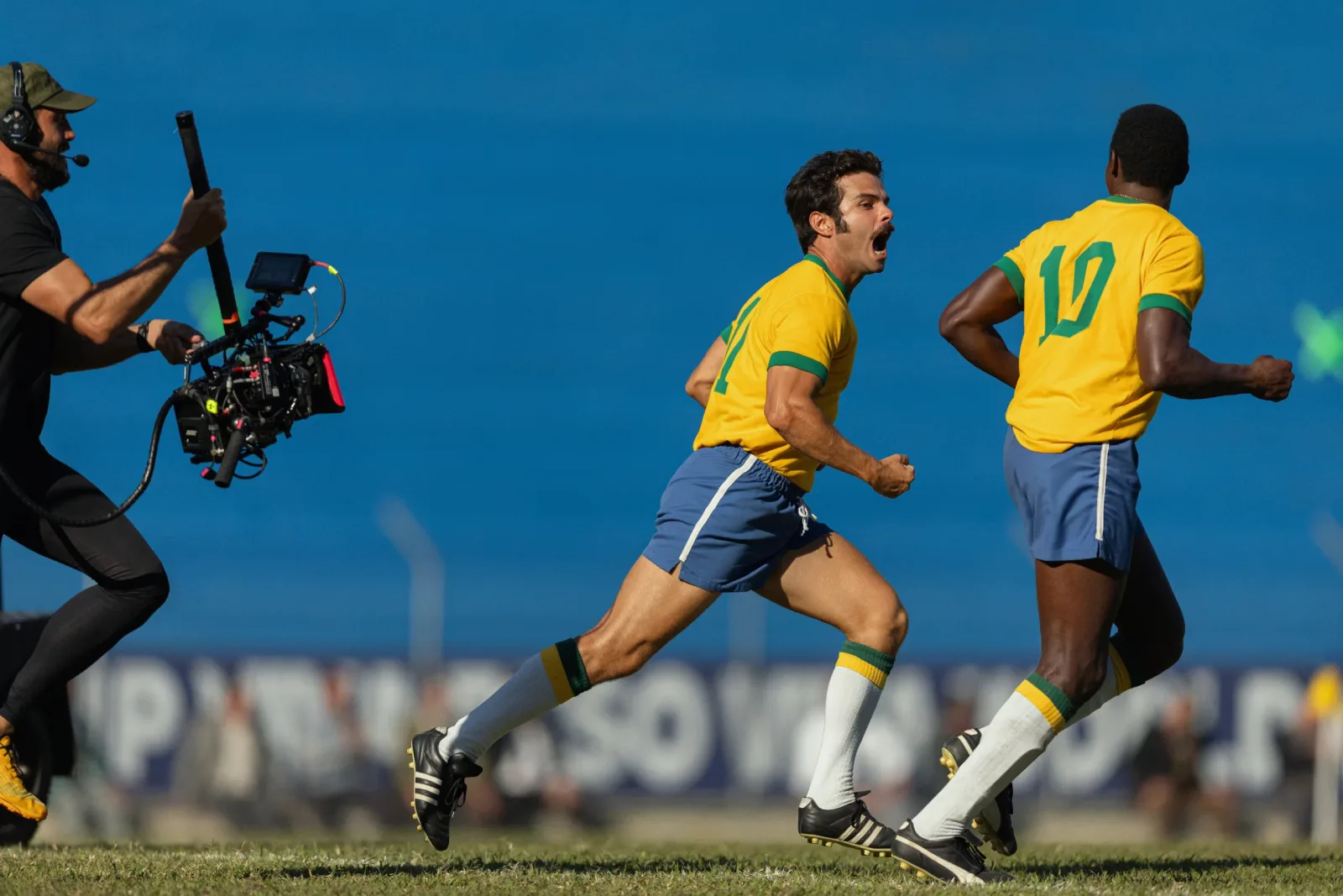 Netflix explora el fútbol amateur de várzea en São Paulo con Cafu y Raphinha