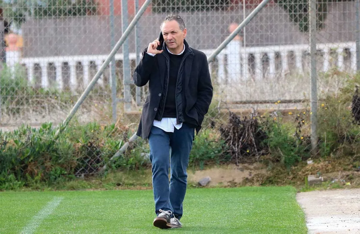 Recreativo de Huelva explora nuevas opciones para su dirección deportiva tras varias negativas
