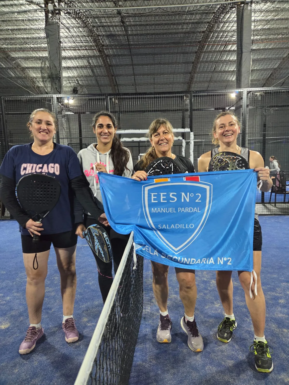 Torneo solidario de pádel reúne comunidad y apoyo local en beneficio educativo