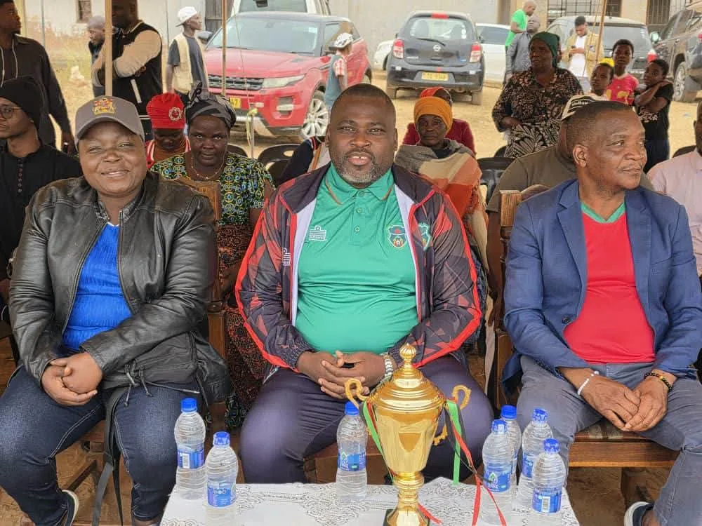 Asociaciones regionales de fútbol de Malawi respaldan al presidente de la FAM antes de las elecciones 2027