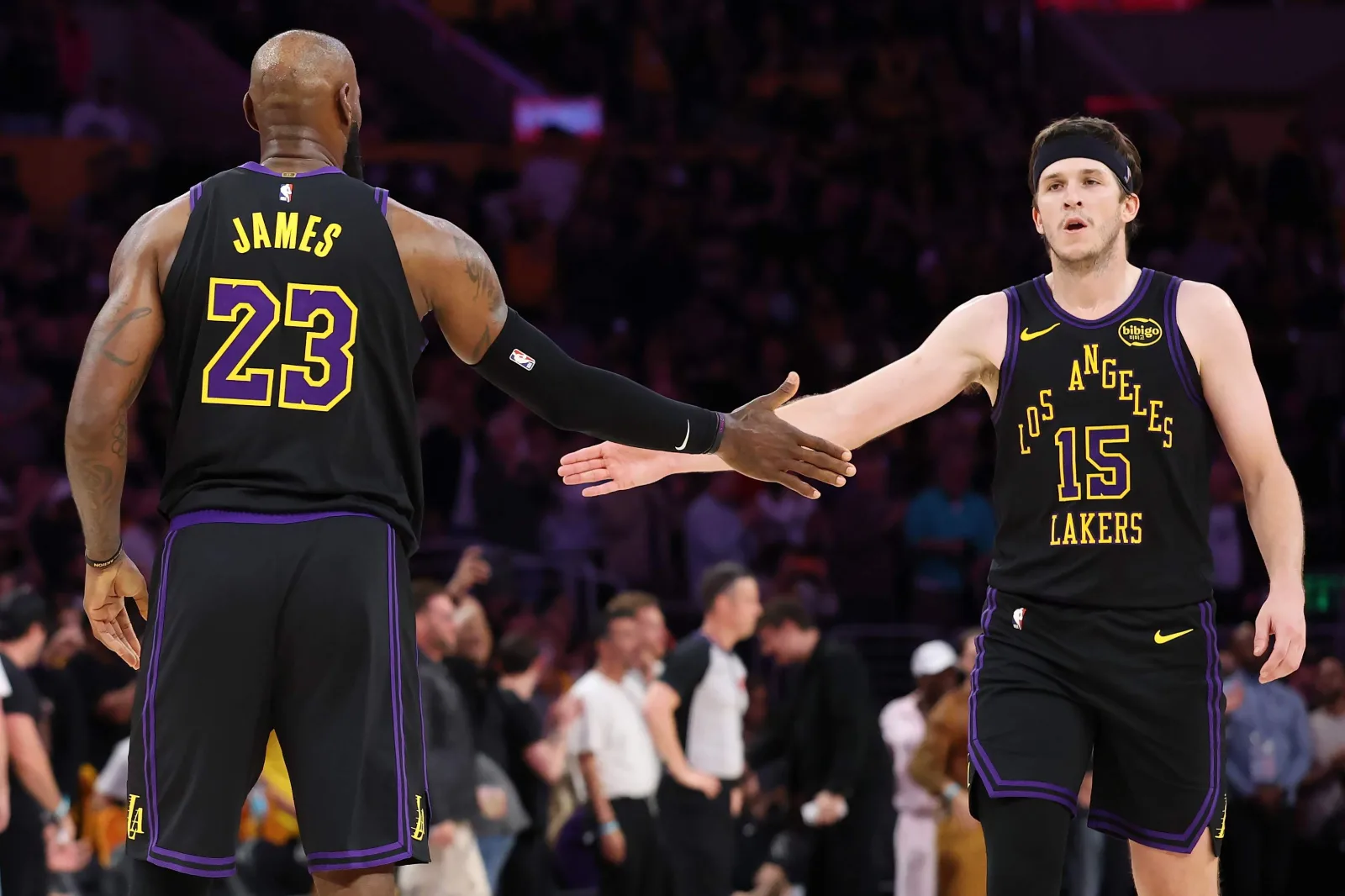 Austin Reaves reconoce la influencia de LeBron tras su salida de Lakers y anticipa mantener la relación