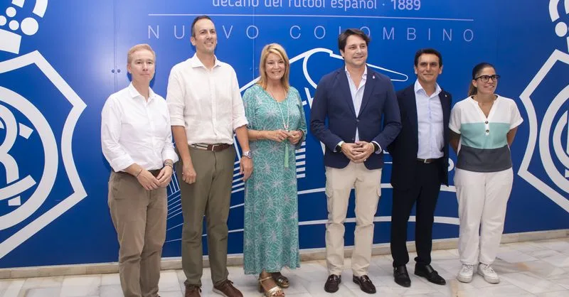 Ayuntamiento de Huelva refuerza su patrocinio al Recreativo con 1,2 millones de euros