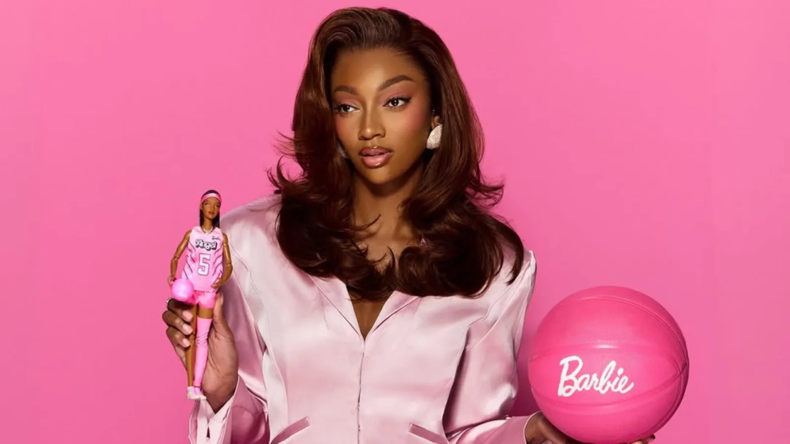 Barbie y Angel Reese impulsan el marketing deportivo del baloncesto femenino en 2026