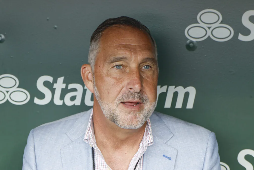 Cambios en la gerencia y enfoque en traspasos marcan el futuro inmediato de Los Angeles Angels
