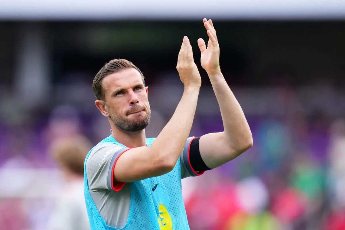 Chelsea avanza en la negociación para fichar a Jordan Henderson desde Brentford