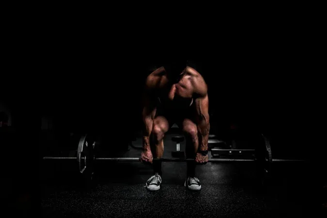 Cómo la nutrición y el entrenamiento optimizan la vascularidad muscular en deportistas