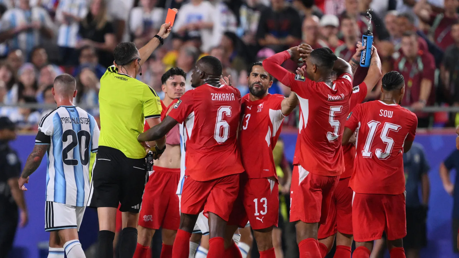 Controversias de VAR marcan eliminación de Noruega y Suiza en cuartos del Mundial