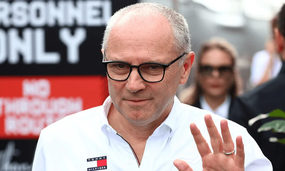 Domenicali confirma que el cierre de temporada de la F1 será en Europa si se cancelan los GPs de Qatar y Abu Dhabi