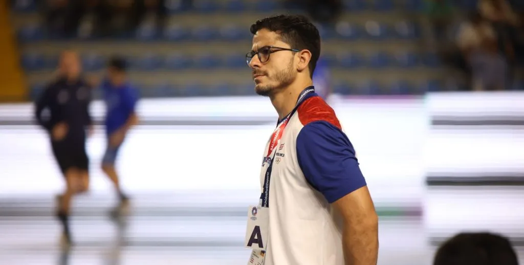 Edgar Cordero promueve la integración de evaluaciones objetivas para optimizar el rendimiento deportivo en Costa Rica