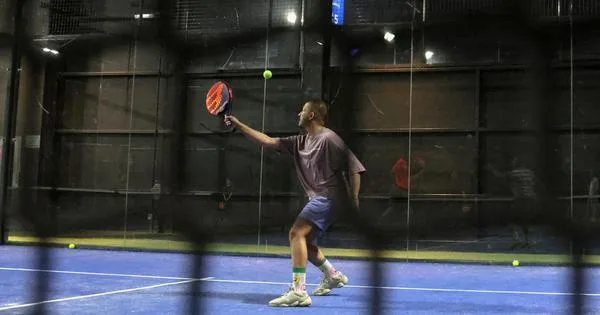 El auge del padel cambia el panorama del tenis tradicional en Reino Unido y más allá