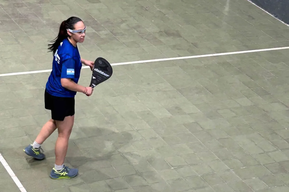 Hanna Goytiño intensifica su preparación en el CENARD para el Mundial Absoluto 2026 de Pelota Paleta