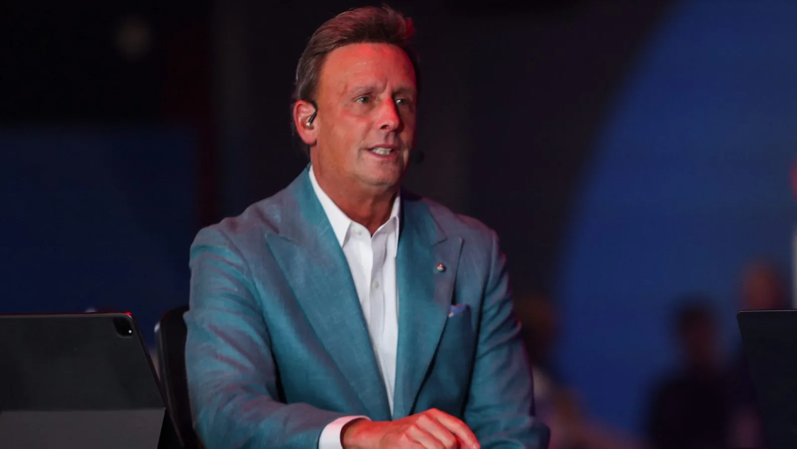 Karl Ravech regresa a ESPN tras despido y participará en transmisiones de béisbol