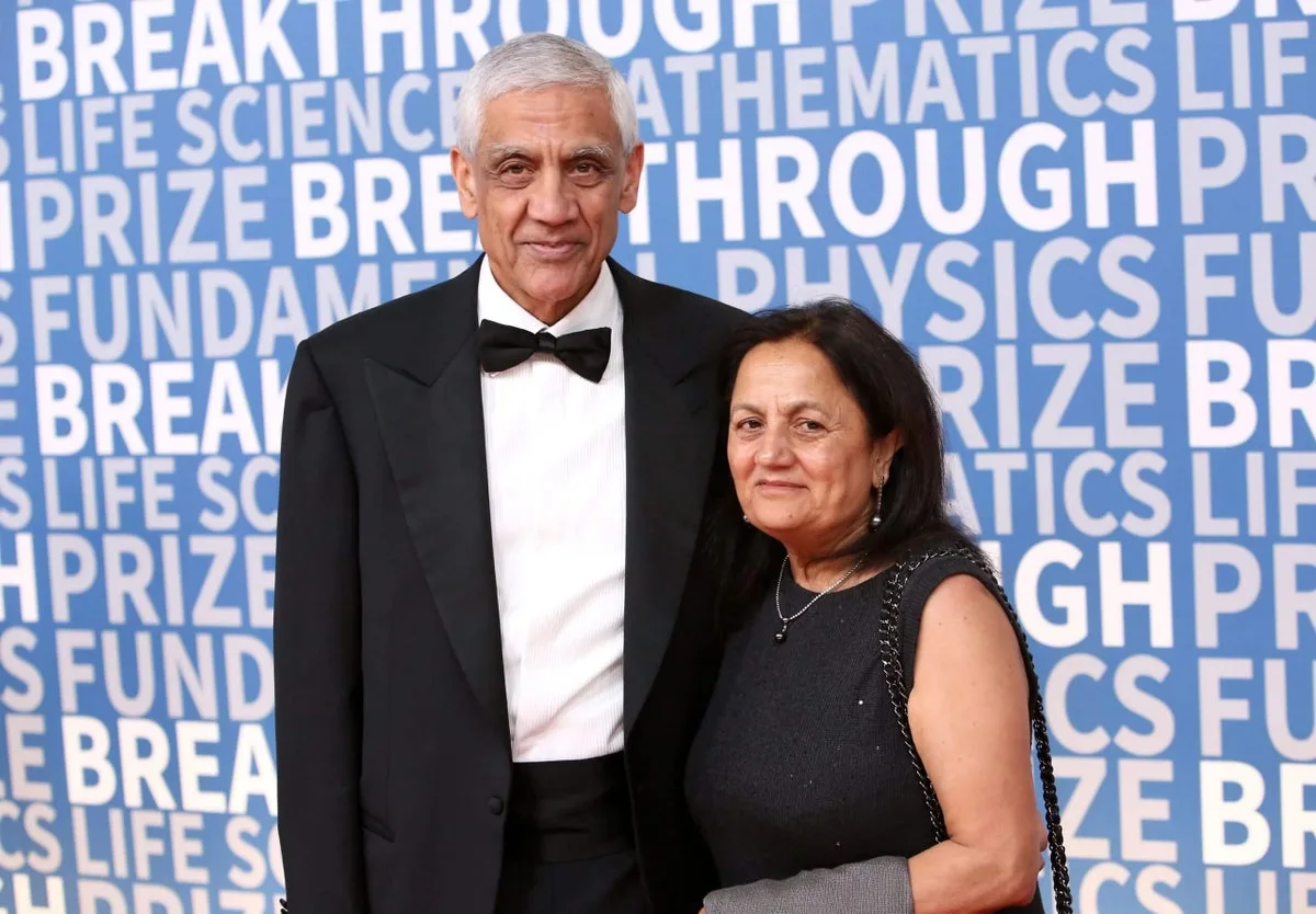 La familia Khosla acuerda la compra de los Seattle Seahawks por 9.612 millones de dólares