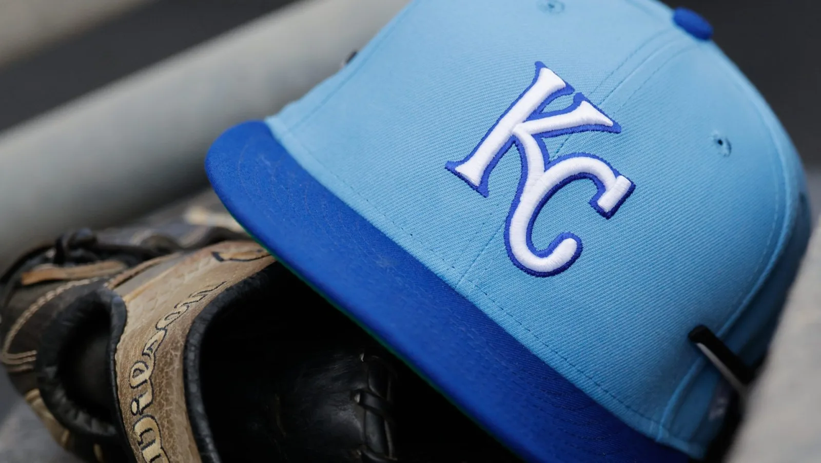 La financiación pública de $600 millones para el nuevo estadio de los Royals enfrenta resistencia ciudadana