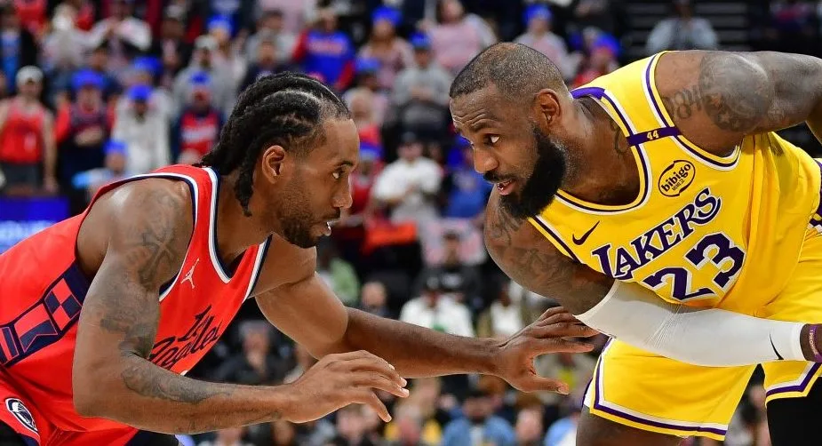 La NBA avanza tras la firma de LeBron mientras espera fallo clave sobre los Clippers
