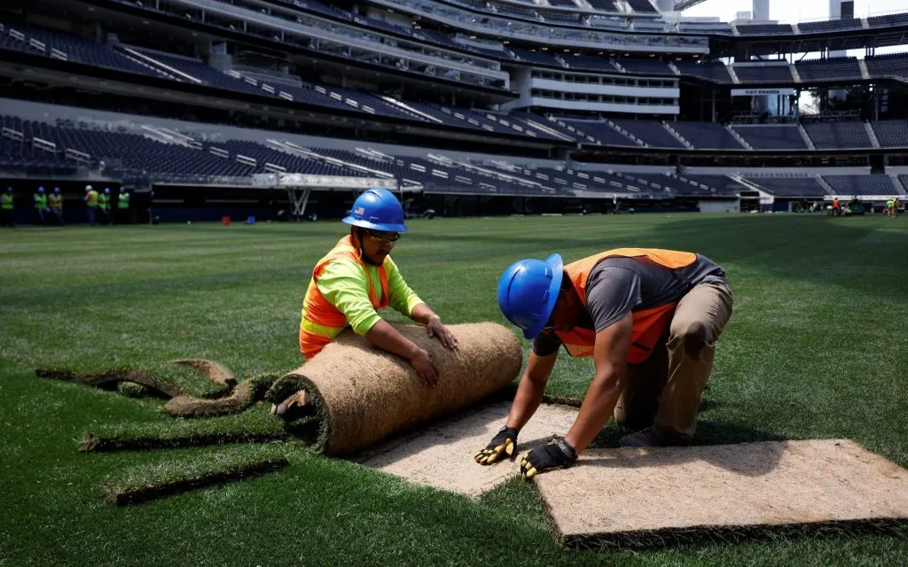 La NFLPA intensifica campaña para exigir campos de césped natural tras el Mundial