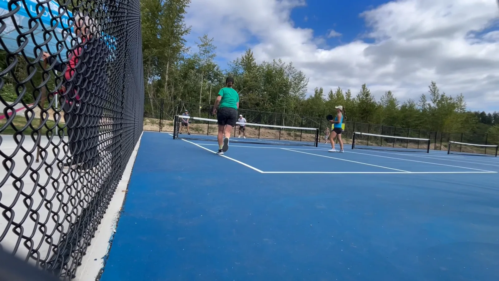 Ladysmith inaugura cuatro nuevas canchas al aire libre para potenciar el crecimiento del pickleball