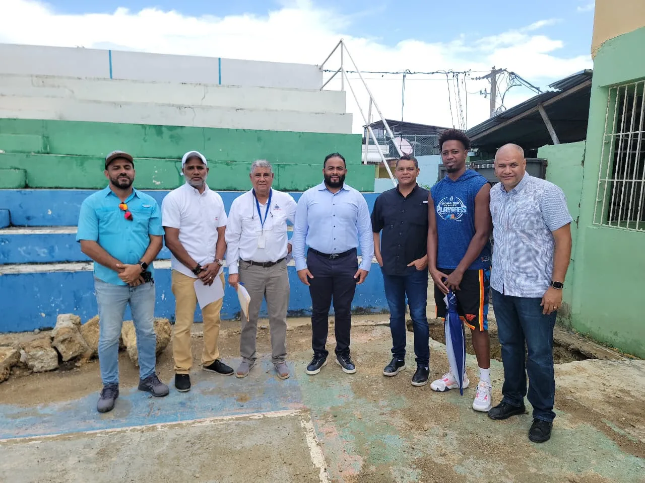 Miderec avanza en construcción del techado de la Liga Miramar con inversión estatal