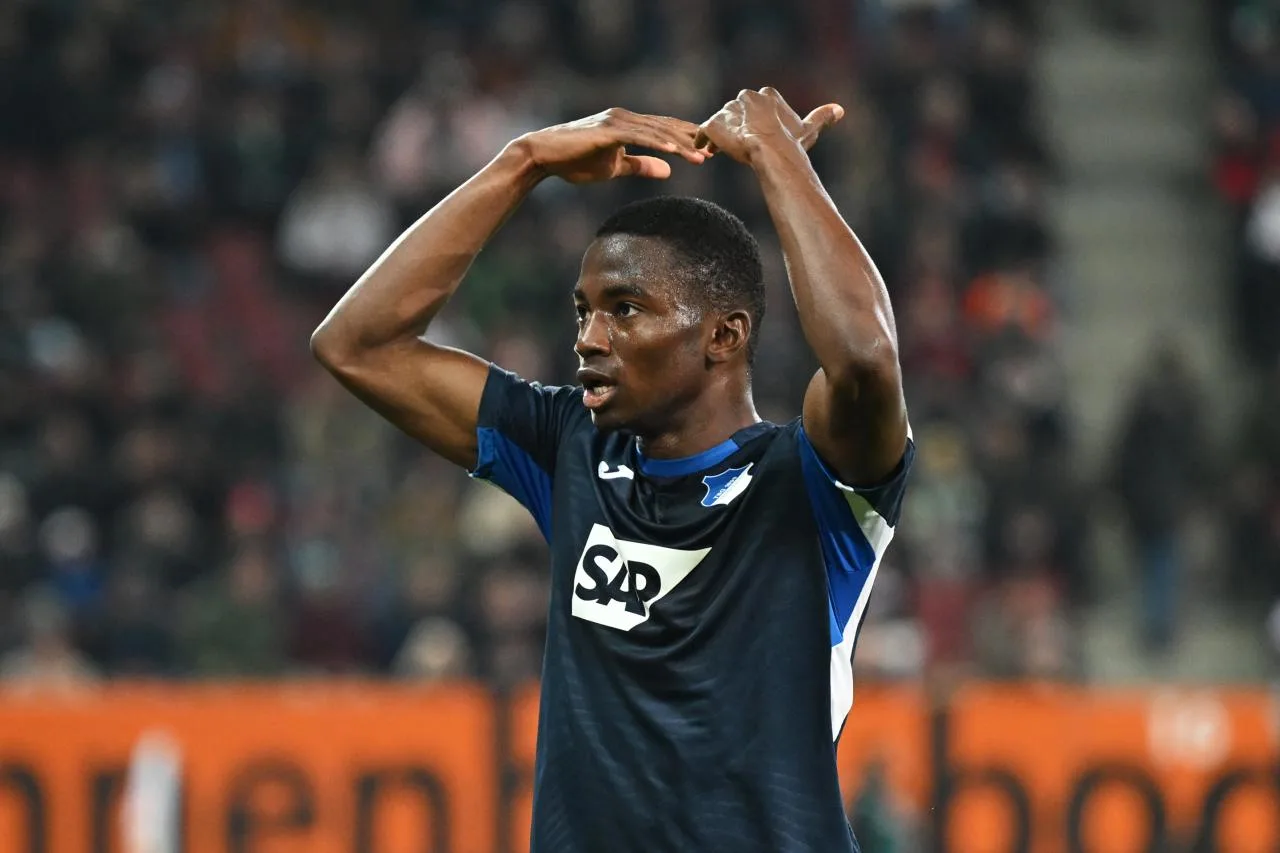 Newcastle United rompe récord con la compra de Bazoumana Touré a Hoffenheim