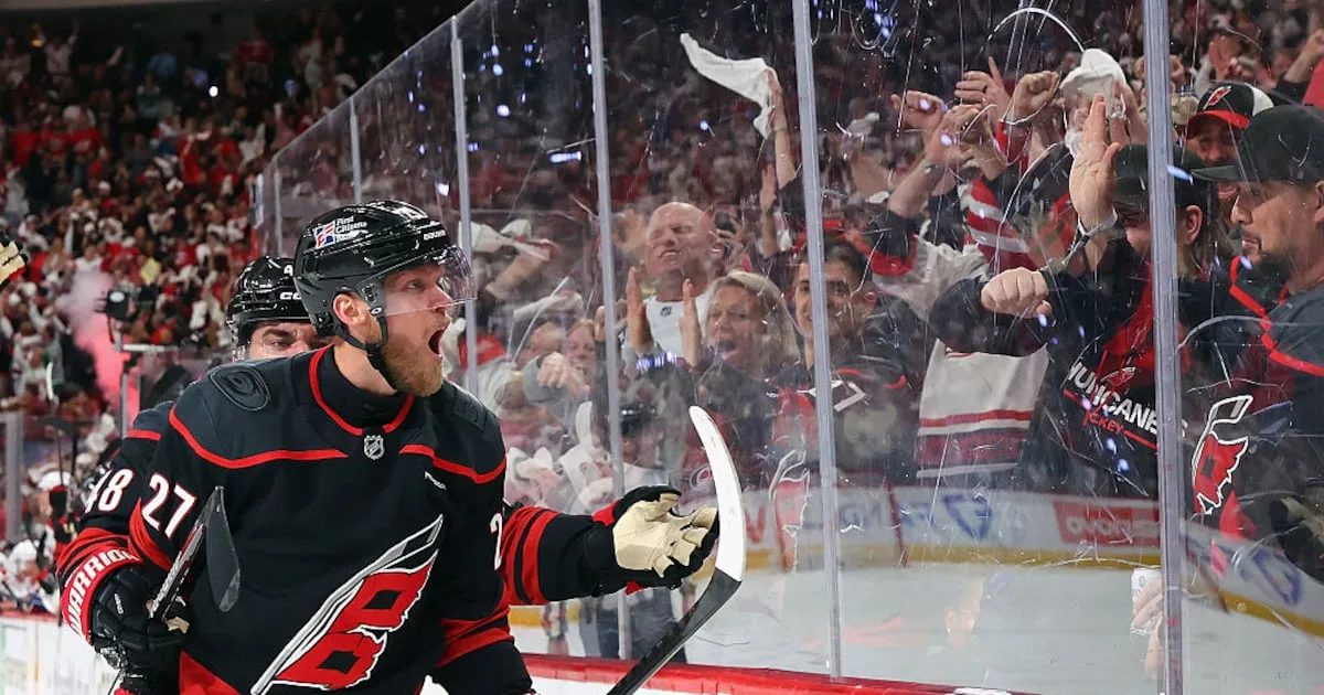 NHL crea unidad centralizada para producción local de transmisiones en 2026-27