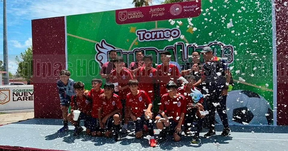 Nuevo Laredo fortalece programa de becas deportivas con inversión de 8 millones de pesos