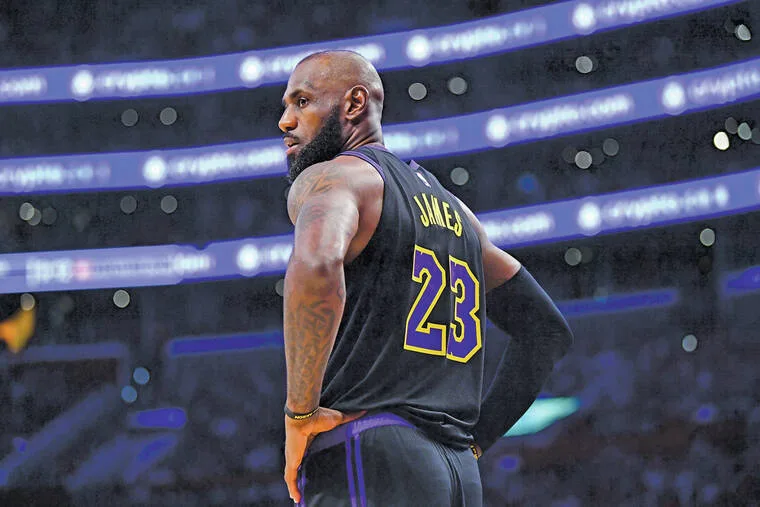 Opciones de LeBron James en la agencia libre de 2026 incluyen Knicks y varios equipos punteros