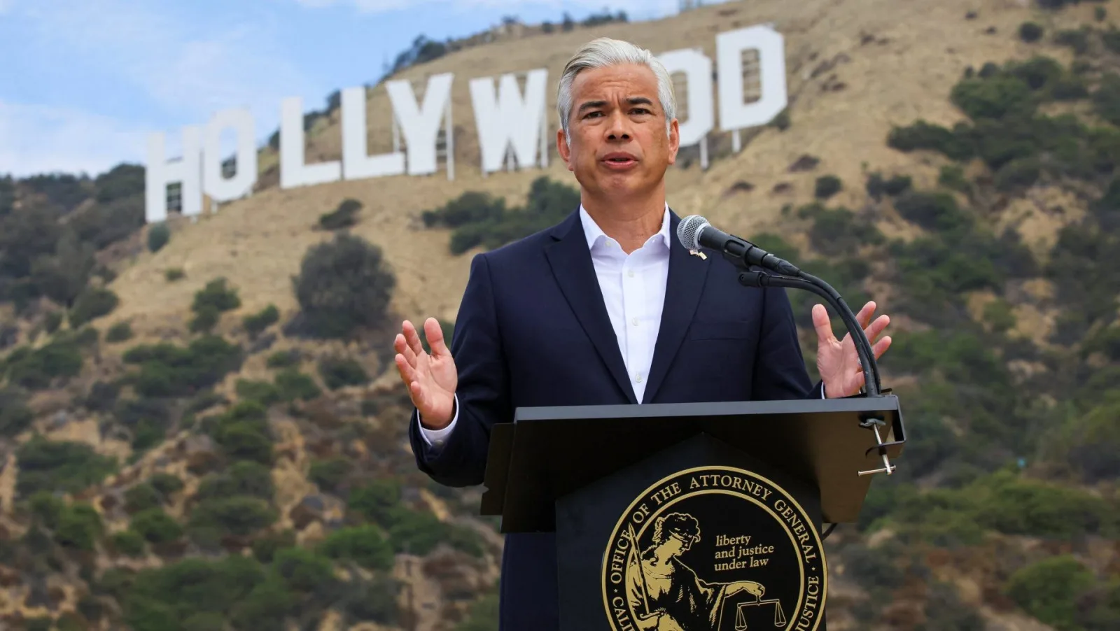 Paramount acepta retrasar hasta junio de 2027 la compra de Warner Bros. Discovery