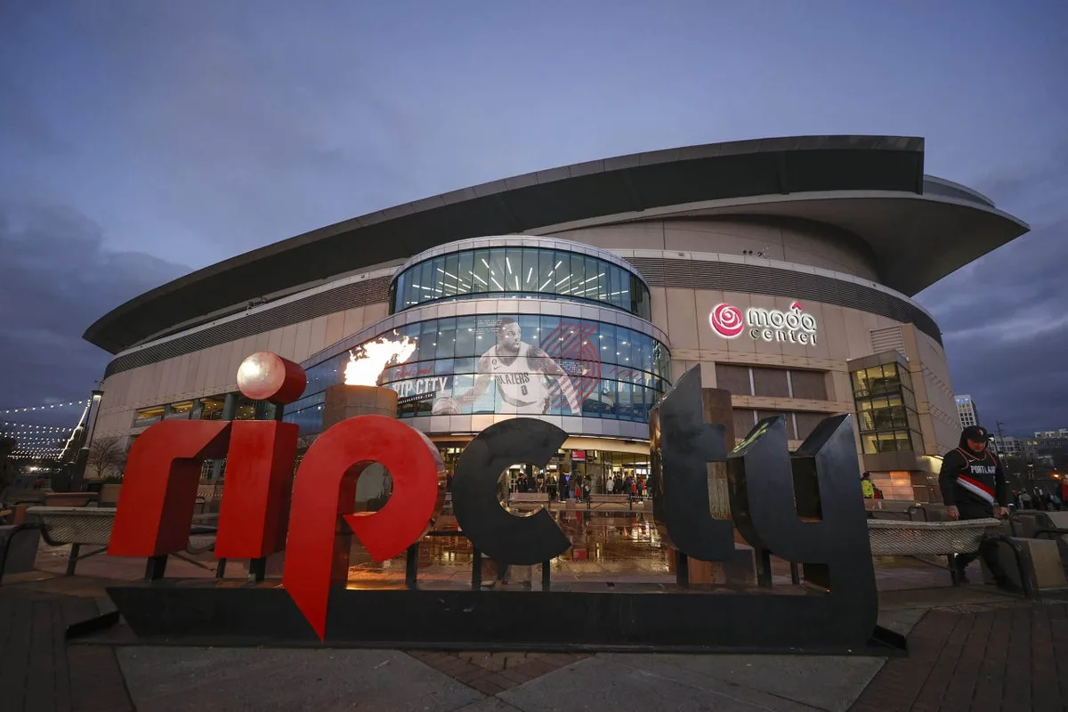 Portland y Trail Blazers avanzan en diálogo sobre financiación pública y arrendamiento del Moda Center