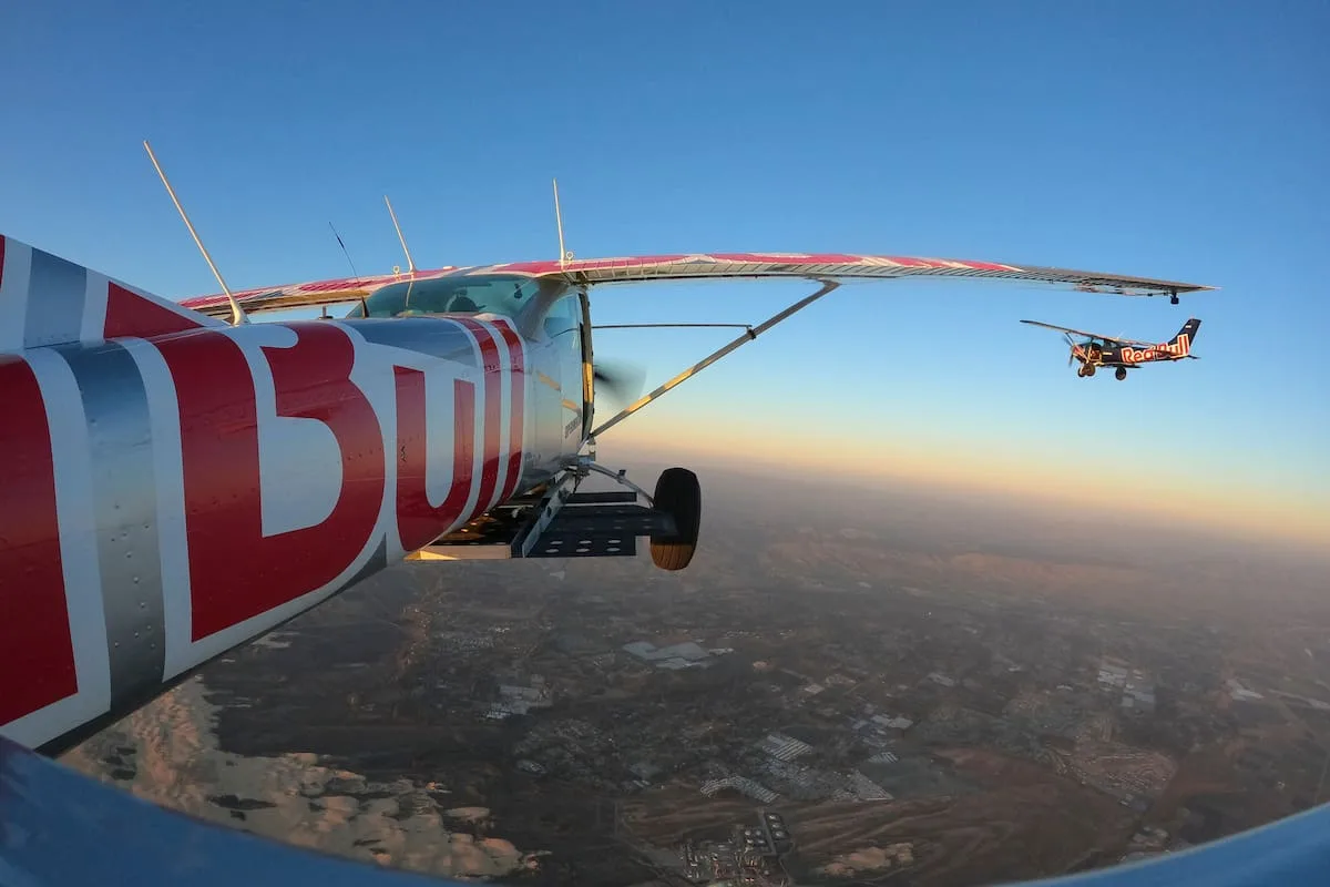 Red Bull mantiene su liderazgo global apoyado en una estrategia de marketing masiva
