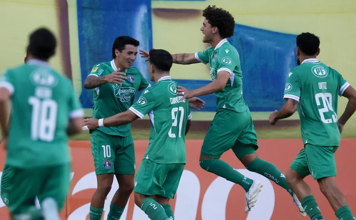 Rodrigo Cabral dejará Audax Italiano tras no consolidarse en el equipo