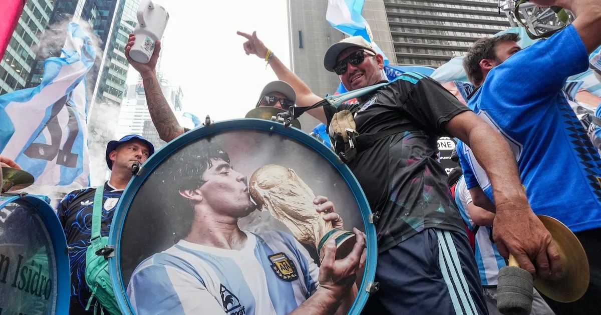 Tecnología, goles y pausas para hidratación marcaron la Copa Mundial más grande de la historia