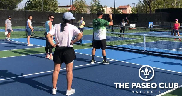 The Paseo Club impulsa el crecimiento del pickleball con un programa integral de fitness