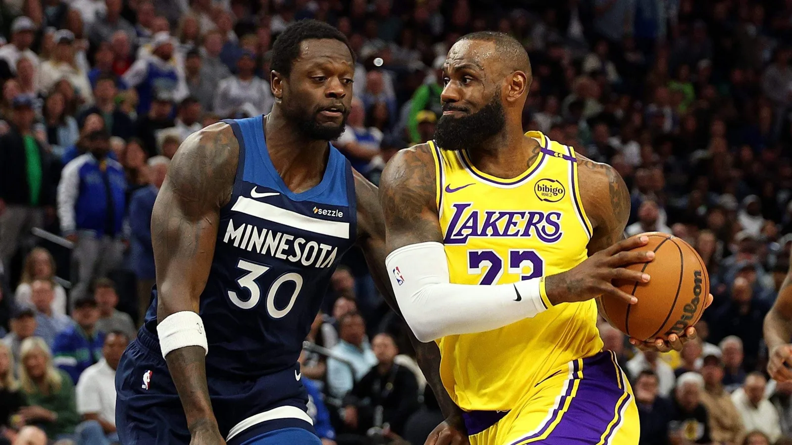 Timberwolves mantienen opciones en la carrera por LeBron James, pero están rezagados