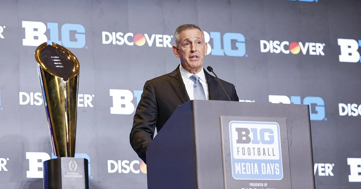 Tony Petitti reafirma liderazgo del Big Ten en la expansión del College Football Playoff