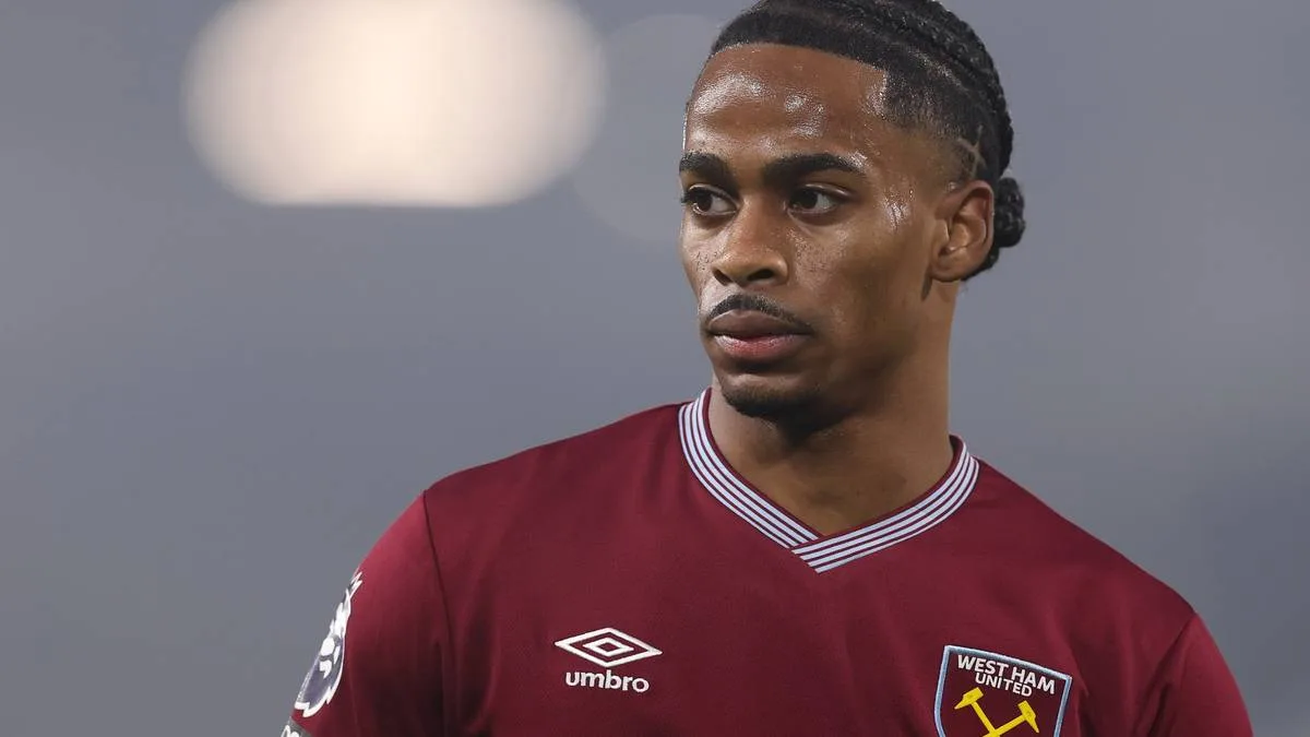 Tottenham busca fichar a Crysencio Summerville tras asegurar a Mateus Fernandes