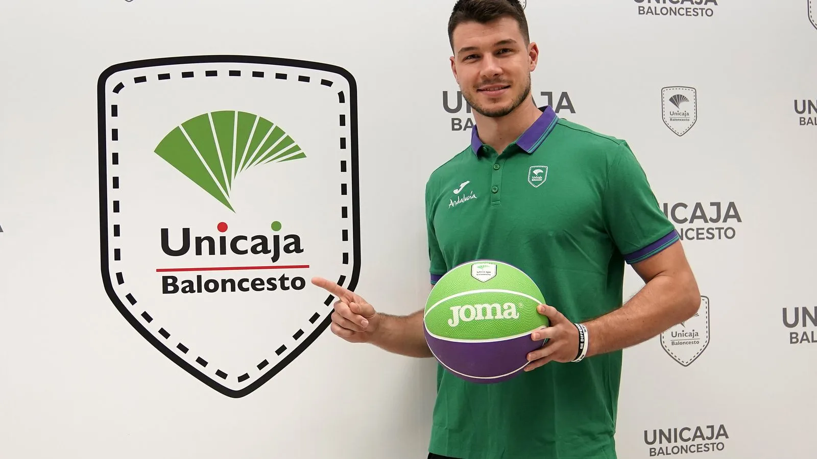 Unicaja asegura la continuidad de Jonathan Barreiro hasta 2027 para fortalecer su proyecto deportivo