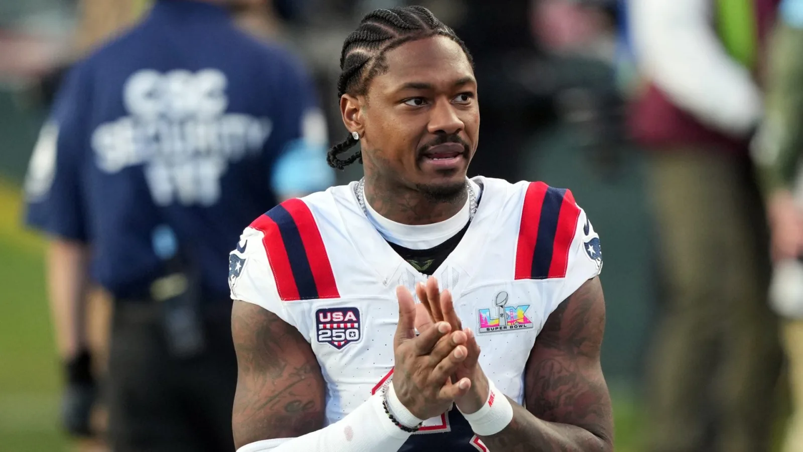 Varios jugadores destacados permanecen sin contrato al inicio de los training camps de la NFL