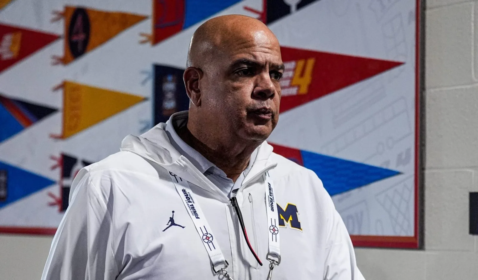 Warde Manuel recibirá más de 7 millones de pago por salida de Michigan