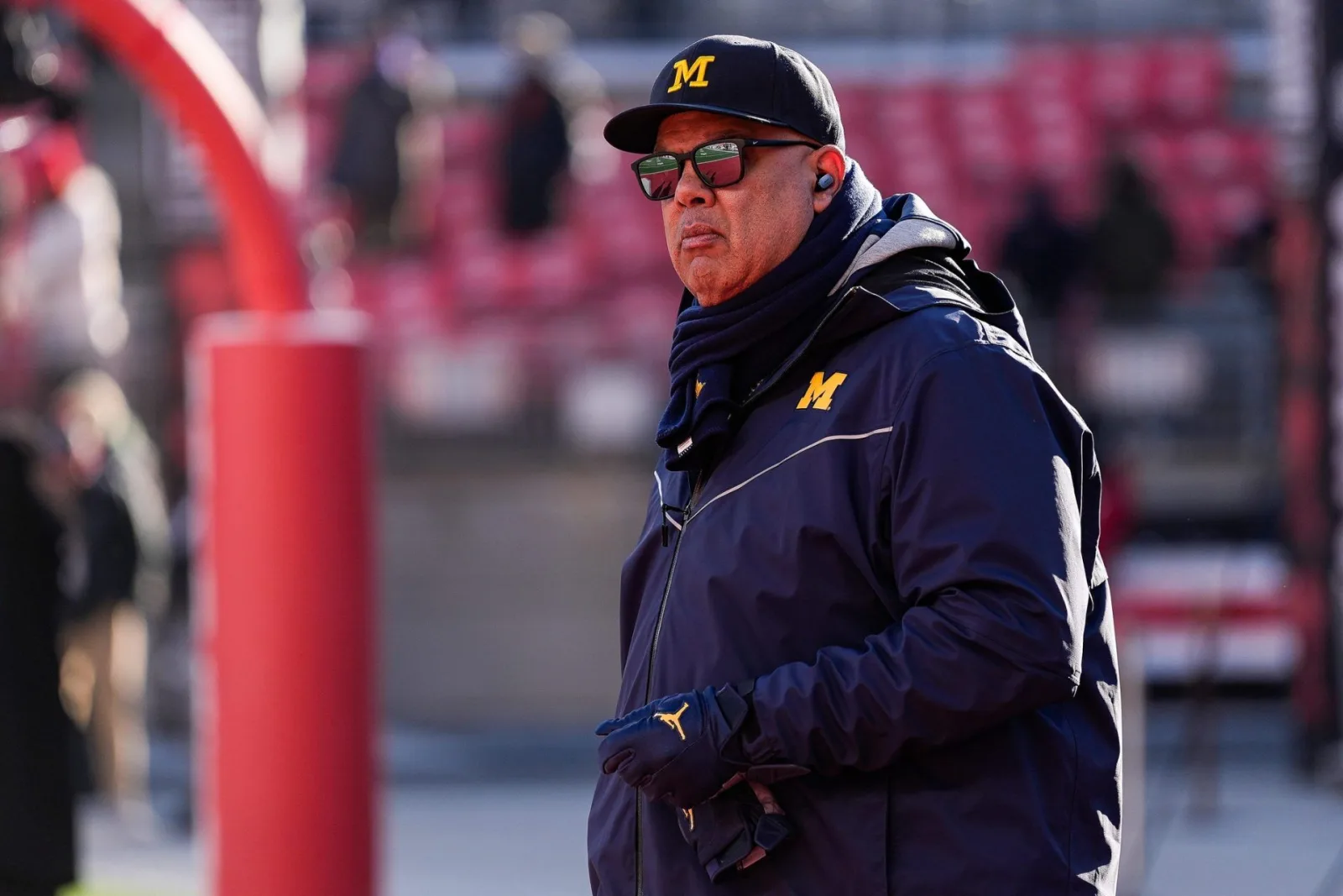 Warde Manuel renuncia como director deportivo de Michigan tras escándalos en el programa