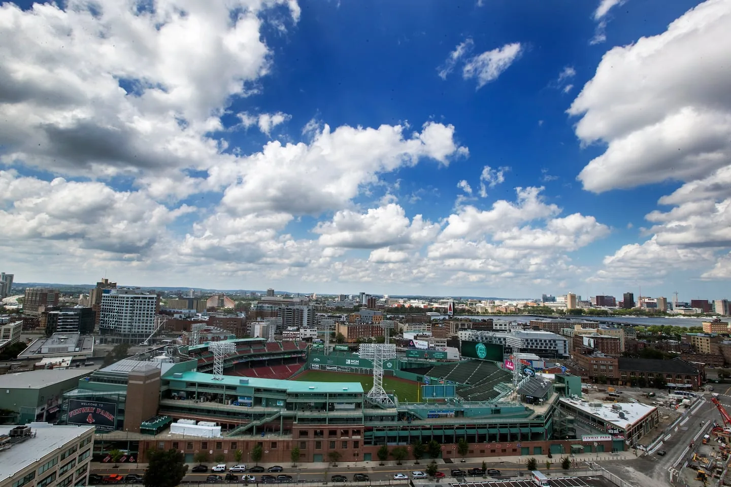Boston Red Sox trasladan oficinas a nuevo edificio cercano al Fenway Park