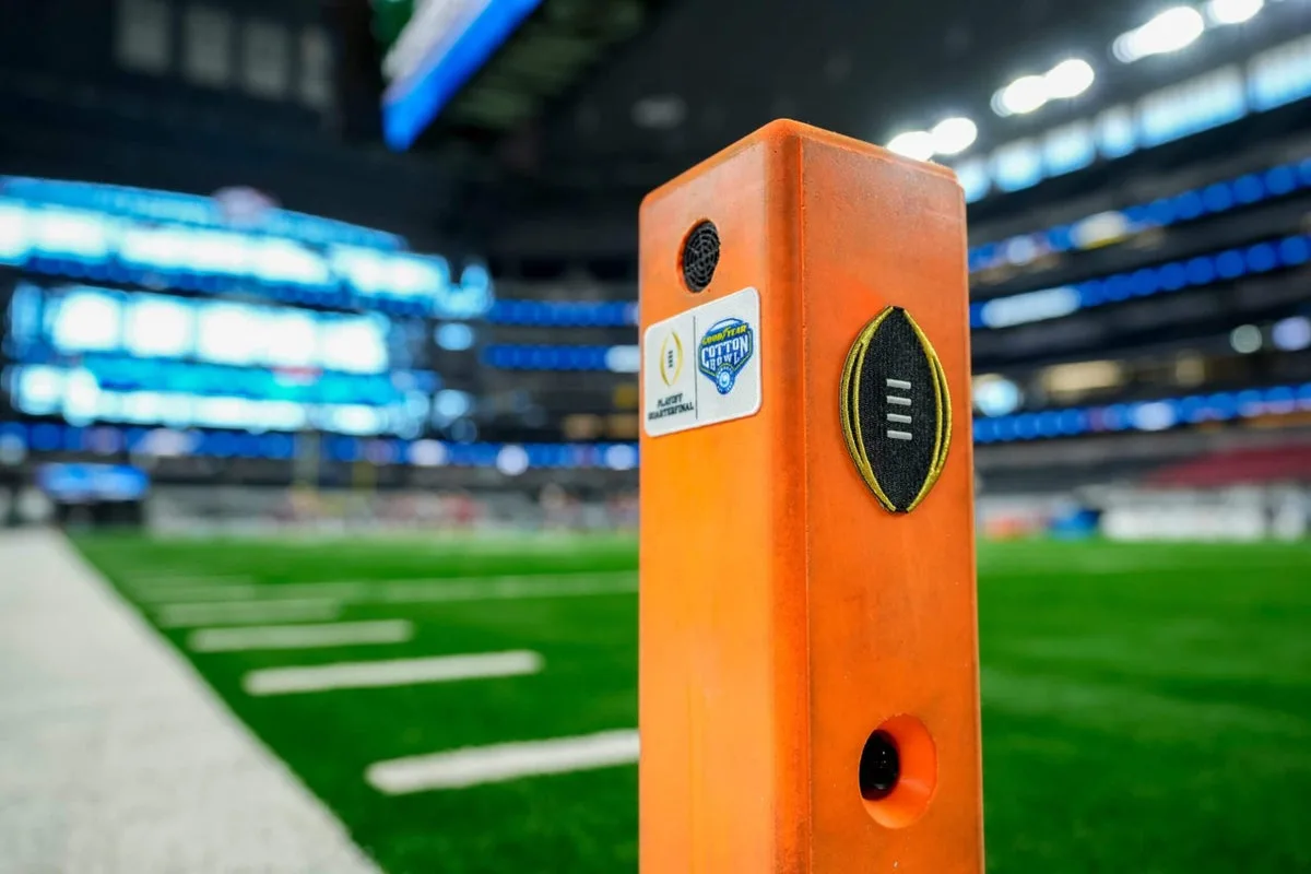Comité del CFP descarta formato de 20 equipos en medio de diferencias entre conferencias