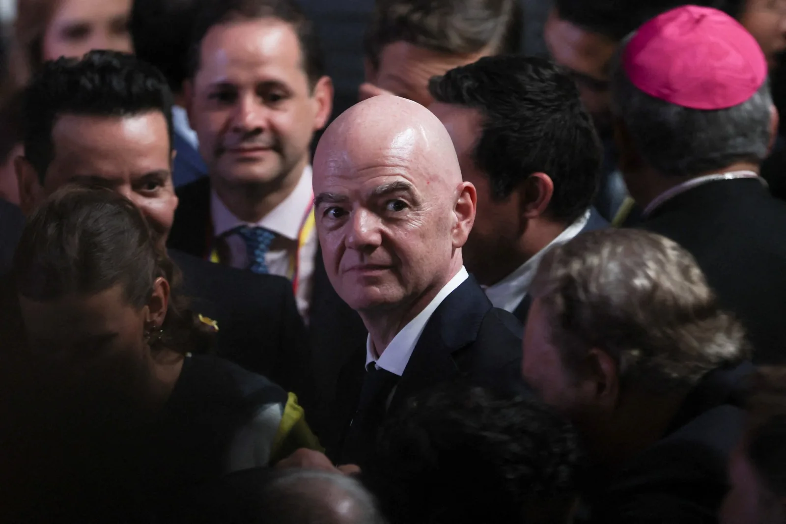 Crecen las críticas a Infantino previo a las elecciones en FIFA por plan fallido de venta de activos
