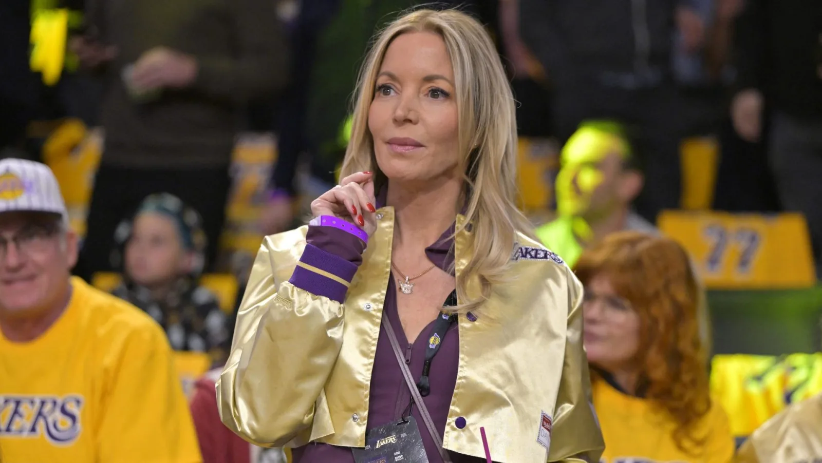 La disputa familiar no detiene la venta de los Lakers a Iger y Kushner